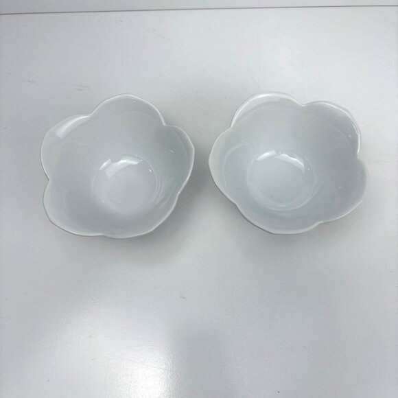 White Pier 1 Lotus Scalloped Porcelain Bowls Set Of 2 Tulip 4 1/2” - Picture 3 of 7
